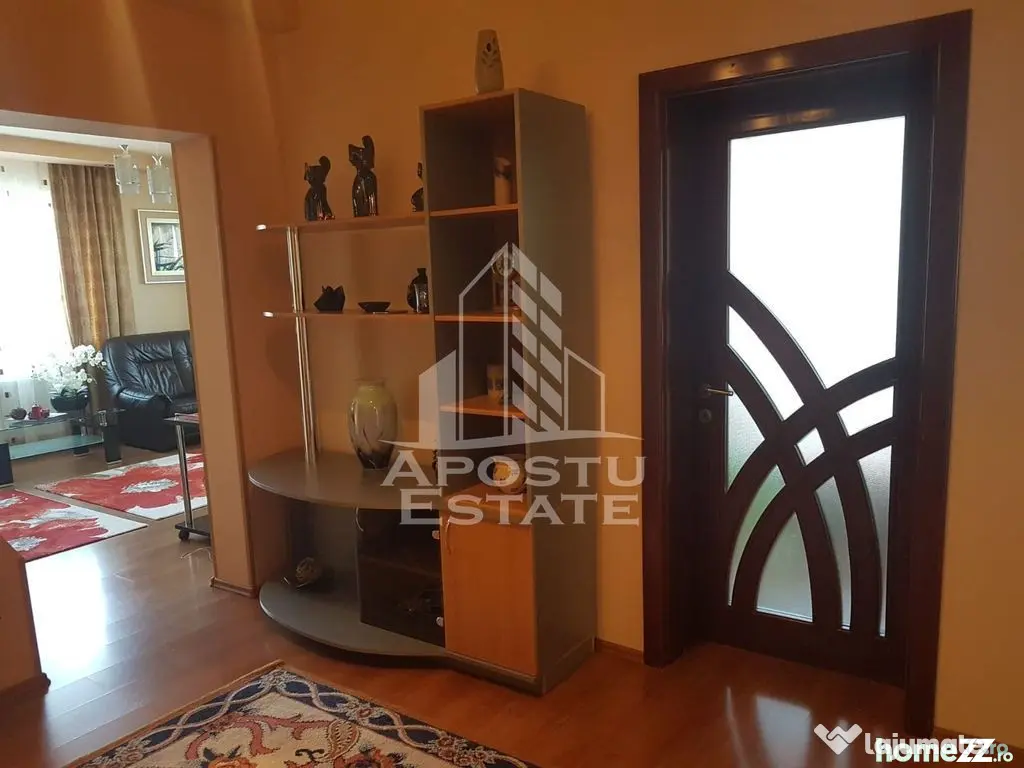 Apartament cu 3 camere de vanzare in zona Tipografilor, Timisoara - Timisoara (Timis)