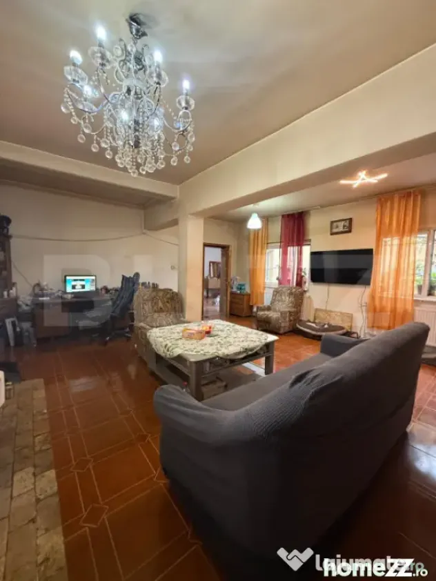 Casa 200 MP, teren 300 mp PLOIESTI - Ploiesti (Prahova)