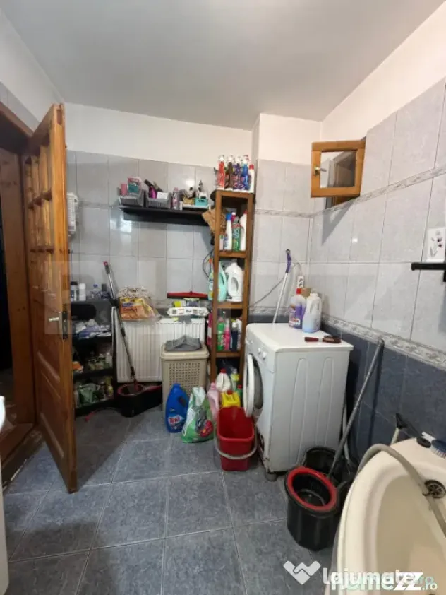 Casa 200 MP, teren 300 mp PLOIESTI - Ploiesti (Prahova)