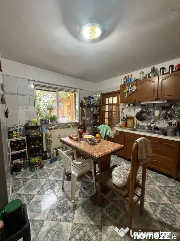 Casa 200 MP, teren 300 mp PLOIESTI - Ploiesti (Prahova)