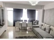 Apartament 3 camere | Etaj 2/5 | Mobilat & Utilat | Parcare proprie 