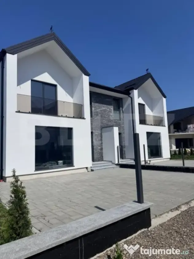 Ansamblu de duplexuri moderne, 160 mp , Radauti