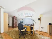 Casă / Vilă cu 5 camere de vânzare în orașul Negru V... 