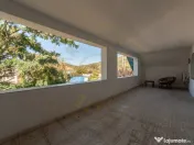 Casa visurilor cu livada roditoare si gradina amenajata 