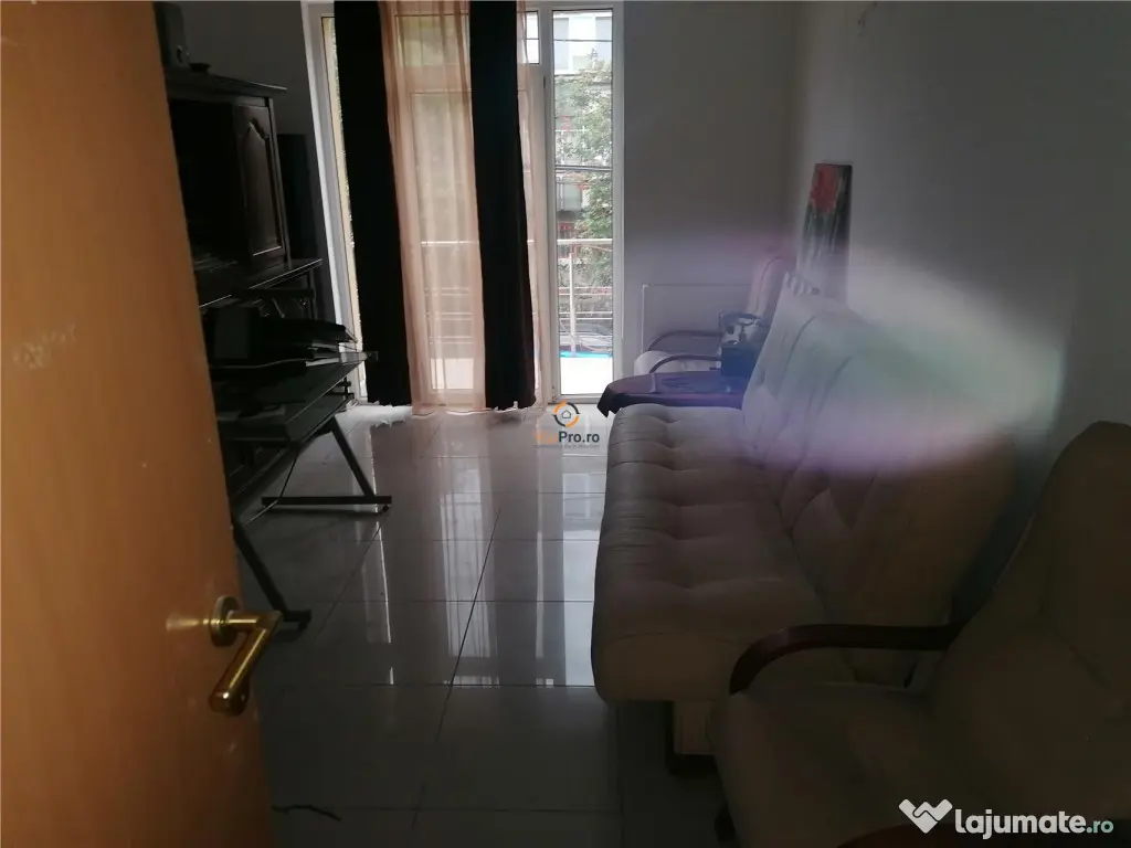 Pensiune Azil Spatiu Comercial Calea Girocului