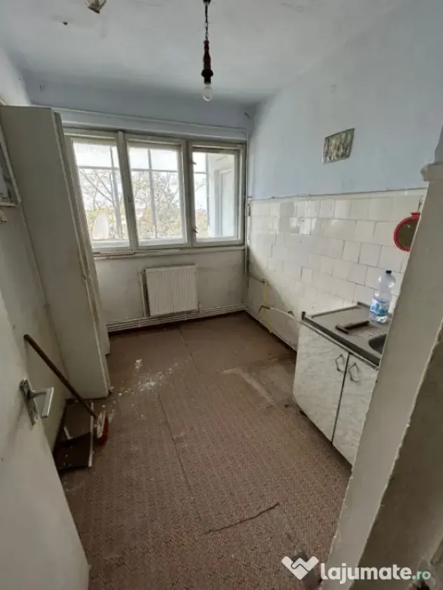 Apartament 2 camere confort 1 decomandat, Garii Marna, 2 bal - Braila (Braila)
