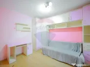 De vânzare apartament cu 3 camere, etajul 1, Strada Bors... 