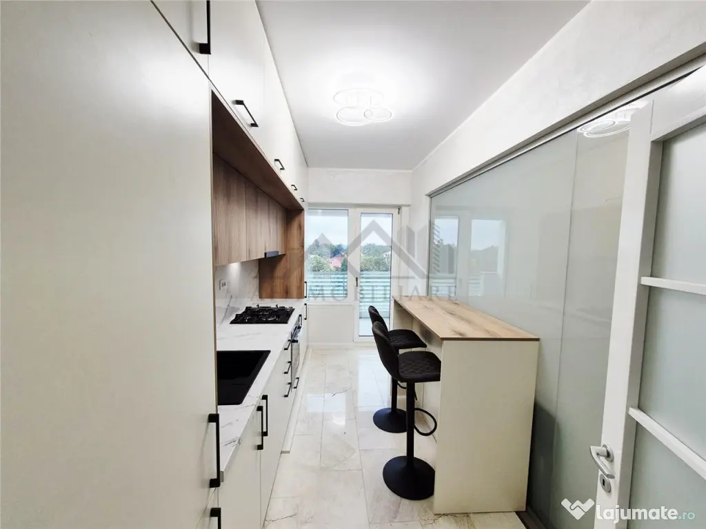 Apartament cu o camera-parcare inclusa