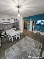 Apartament semidecomandat cu 2 camere, etaj intermediar, zon