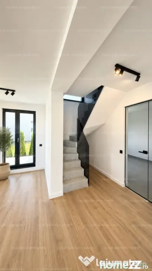 Casa individuala | 4 camere | P+1- zona Sanpetru - Sanpetru (Brasov)