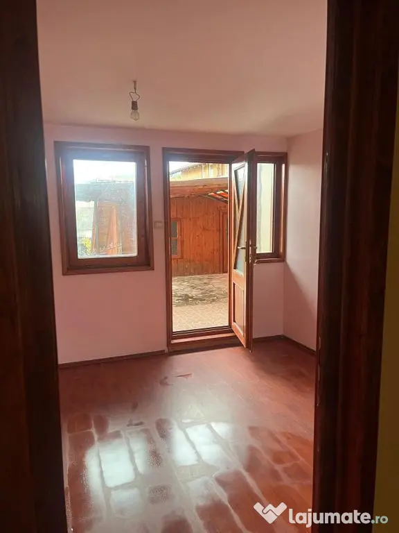 CASĂ CU SUFLET, ÎN INIMA COVASNEI, de vânzare
