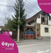 Casuta de langa izvoare,de vanzare in statiunea Covasna! 