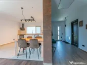 Casă Individuală de Închiriat, Încălzire în Pardose... 