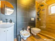 Casă Individuală de Închiriat, Încălzire în Pardose... 