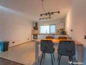 Casă Individuală de Închiriat, Încălzire în Pardose... 