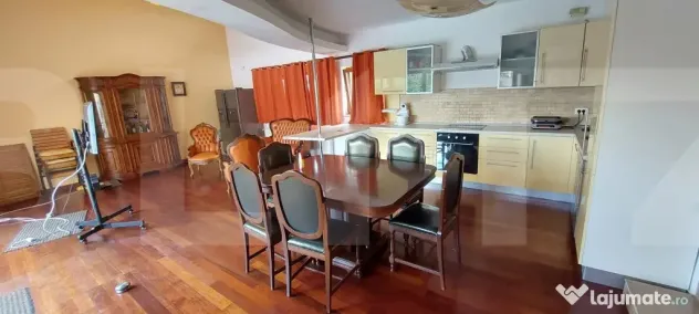 Vilă modernă 440 mp, piscină, 9 camere, perfectă pentru