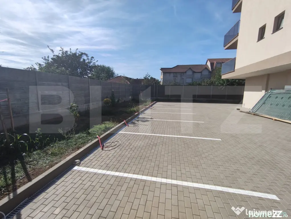 Apartament nou modern, cu 2 camere, centrala pe gaz+panouri - Oradea (Bihor)