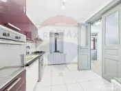 Casă / Vilă cocheta cu 3 camere - de vanzare - zona Bas... 