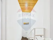Casă / Vilă cocheta cu 3 camere - de vanzare - zona Bas...