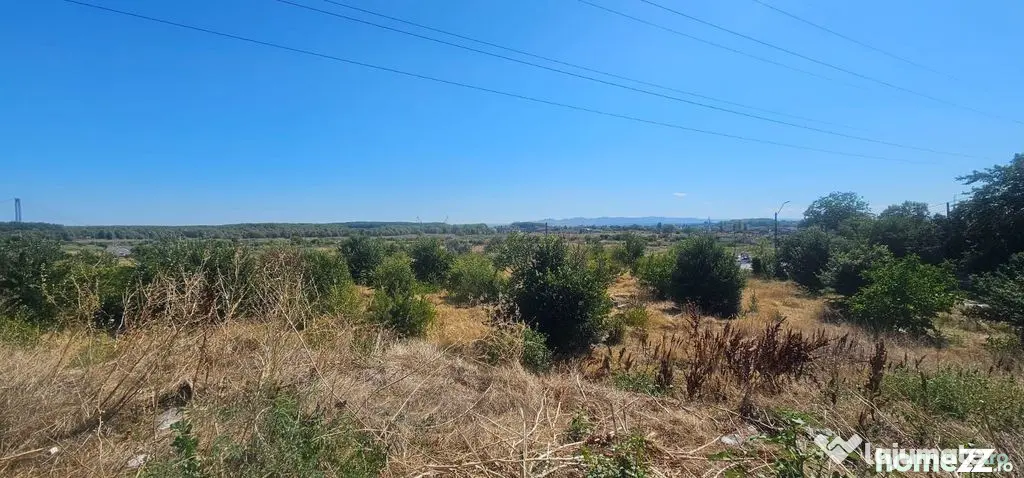 Teren intravilan 14.168 mp – pozitie excelenta la intra...