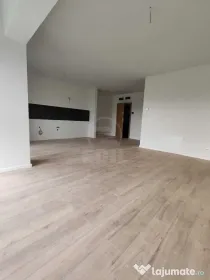 Apartament 2 camere semidecomandat zona Abatorului