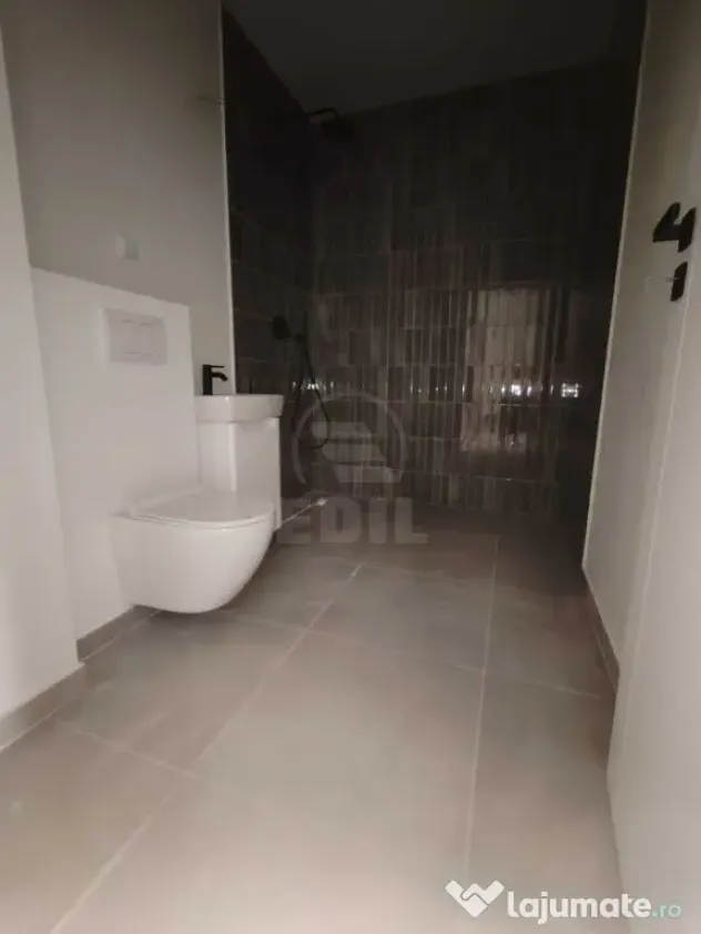 Apartament 2 camere semidecomandat zona Abatorului