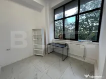 Spatiu birou, 9 mp, etajul 1, centrala, zona Centrala