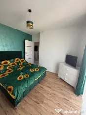 Apartament 3 camere semidecomandat Fagului cu parcare subterana 