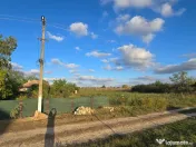 Teren Intravilan 4000 mp Potarnichea comuna Topraisar,utilitati langa 