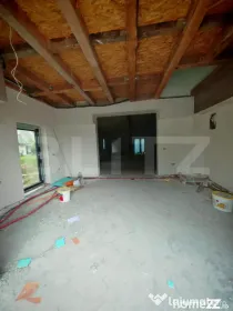 Spatiu comercial de 125 mp, spatiu pentru descarcare tir, zo