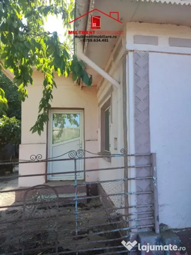De vanzare teren 4.429 mp cu casa de in Malcoci!
