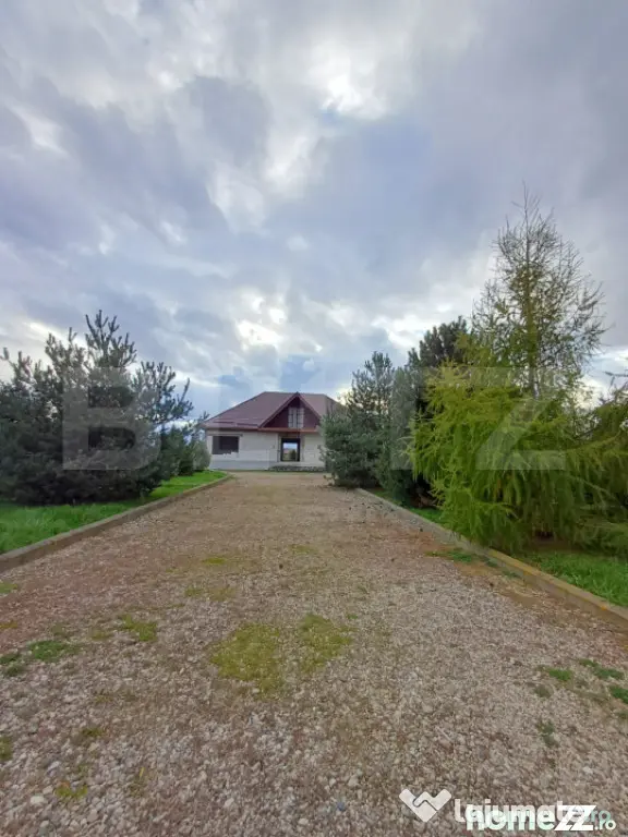 Exclusivitate!!! Doua proprietati, teren 3289 mp, Gligoresti - Luna (Cluj)