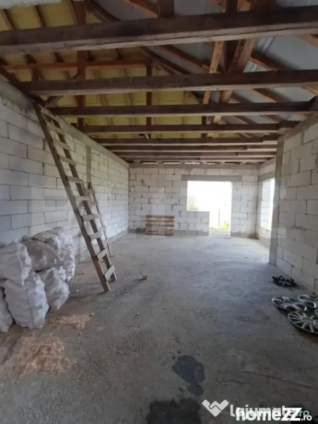 Exclusivitate!!! Doua proprietati, teren 3289 mp, Gligoresti - Luna (Cluj)