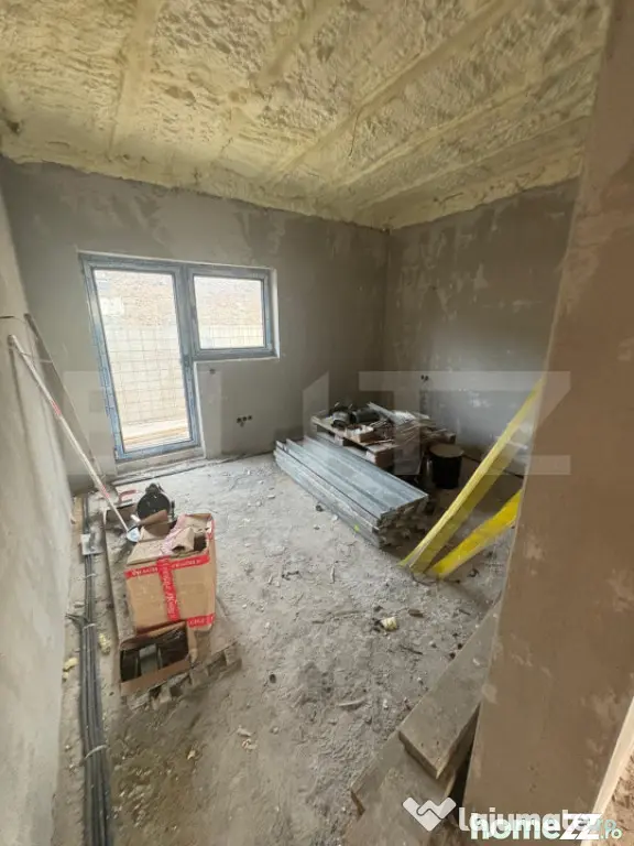 Casa moderna pe parter, semifinisata, teren 500 mp – Apahi