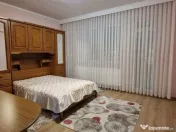 Coiciu, o vila construita pe cadre de beton, bine compart... 