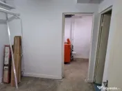 Coiciu, o vila construita pe cadre de beton, bine compart... 