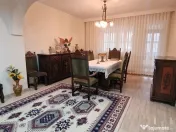 Coiciu, o vila construita pe cadre de beton, bine compart... 