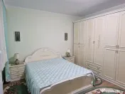 Coiciu, o vila construita pe cadre de beton, bine compart... 