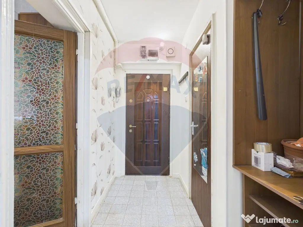 Apartament 3 camere Basarabia 64 mp | Metrou | Bloc reabi...