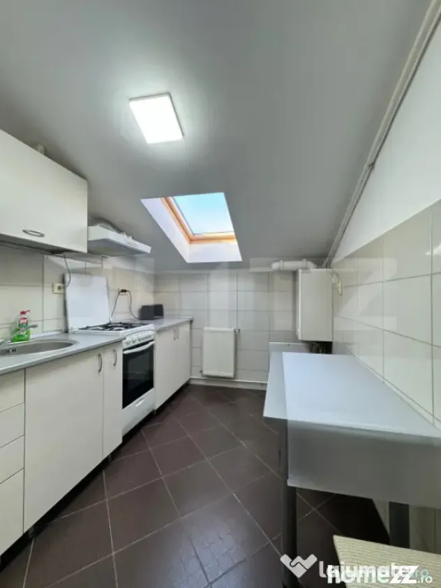 Apartament 2 camere, 51 mp, decomandat, zona Florilor - Floresti (Cluj)
