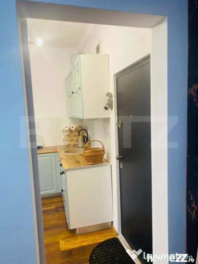Garsonieră modernă, complet utilată și finisată cu gust - Brasov (Brasov)