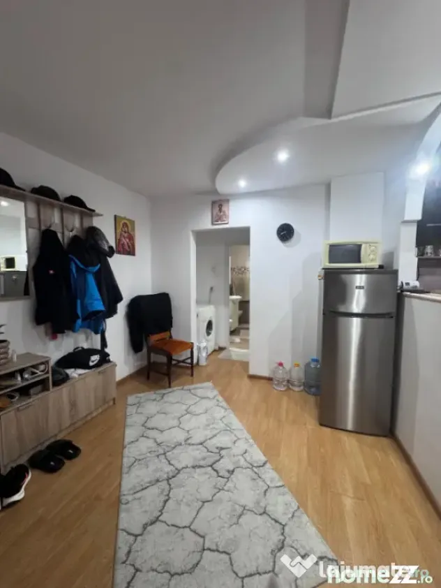 Apartament mobilat si utilat, etaj intermediar, Siret
