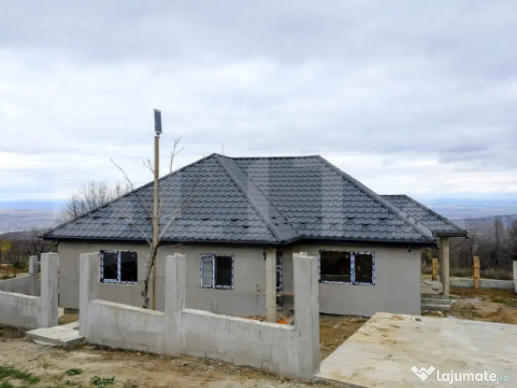 Locuinta individuala in Paun - confort si intimitate aproape