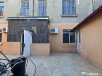 Centrul Vechi , Peninsula , 4 camere ,parter