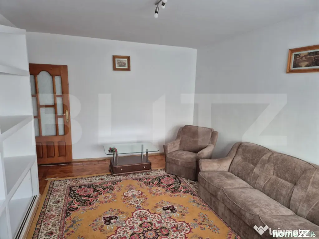 Apartament 3 camere, 63 mp, decomandat, zona Obcini