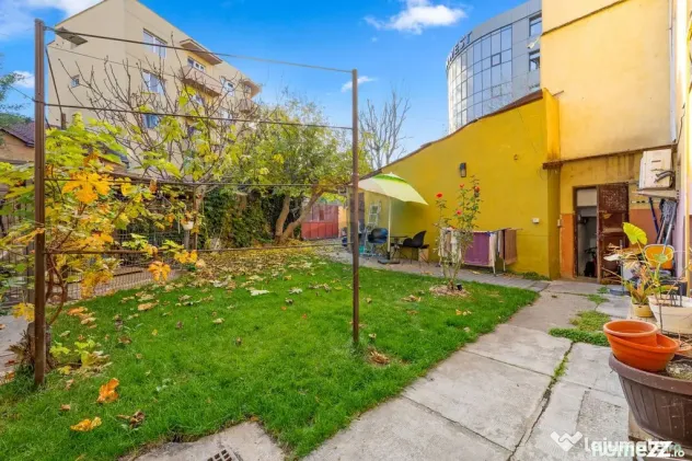 Casă spațioasă de închiriat pe Malul Mureșului