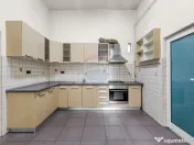 Casă spațioasă de închiriat pe Malul Mureșului 