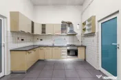 Casă spațioasă de închiriat pe Malul Mureșului 