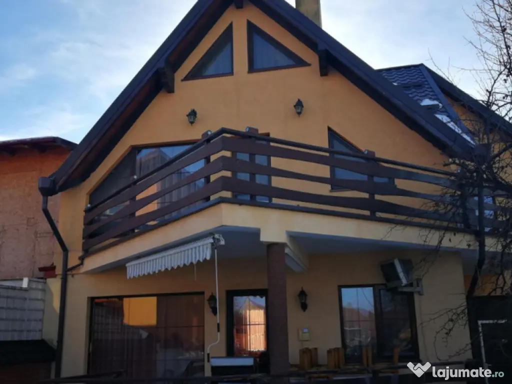 Casa de 500 mp utili, mobilata modern, 440 mp teren in Braso