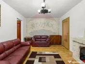 Apartament cu 3 camere de închiriat - zona Boul Rosu 
